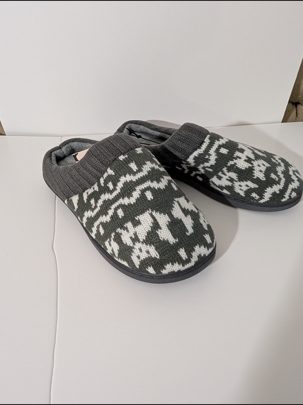 Women's Gray Patterned Slip-On Slippers